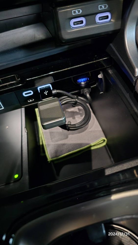 雙頭USB A 電力加強線-日系車專用 Lexus車型供電不足問題